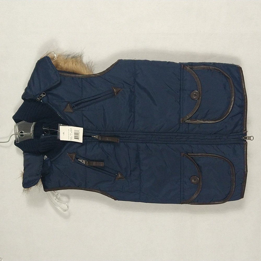 Vest take out